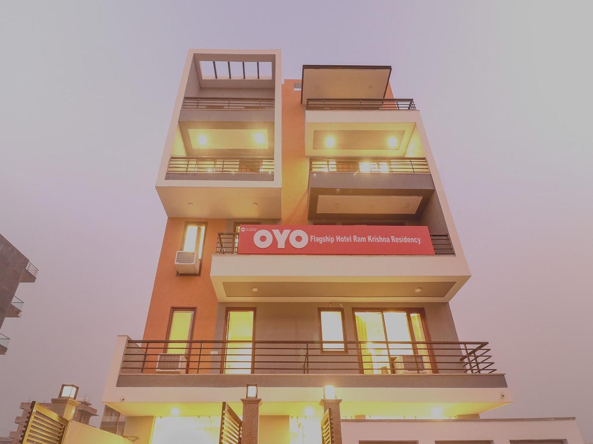 Super Hotel O Comfort Residency Near Artemis Hospital Gurgaon Esterno foto